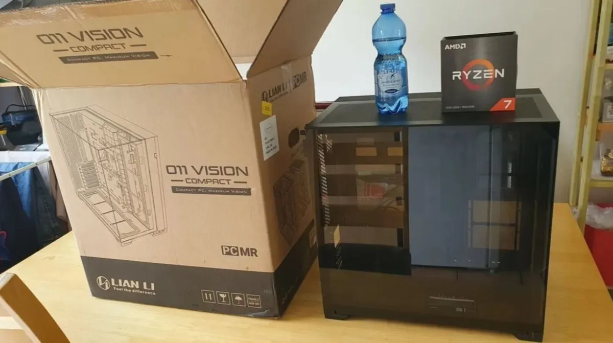 Lian Li O11 Vision Compact, PC CASE, new! - Image 3