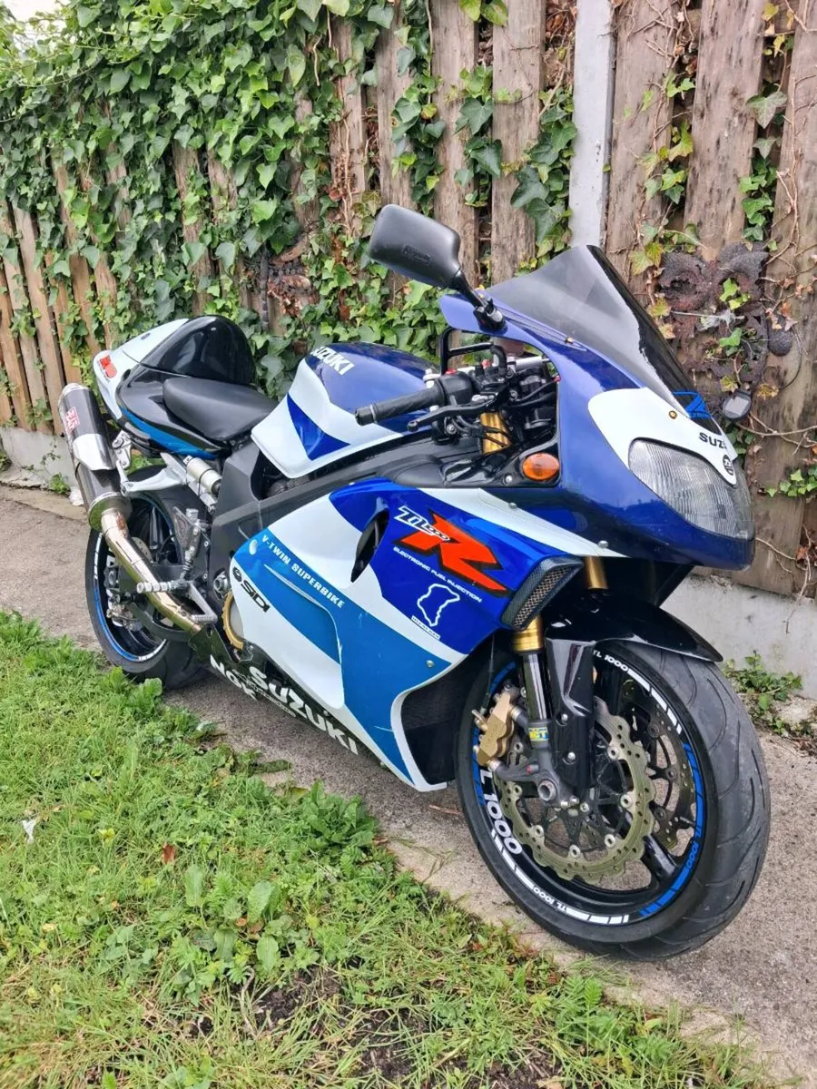 Suzuki TL1000R - Image 1