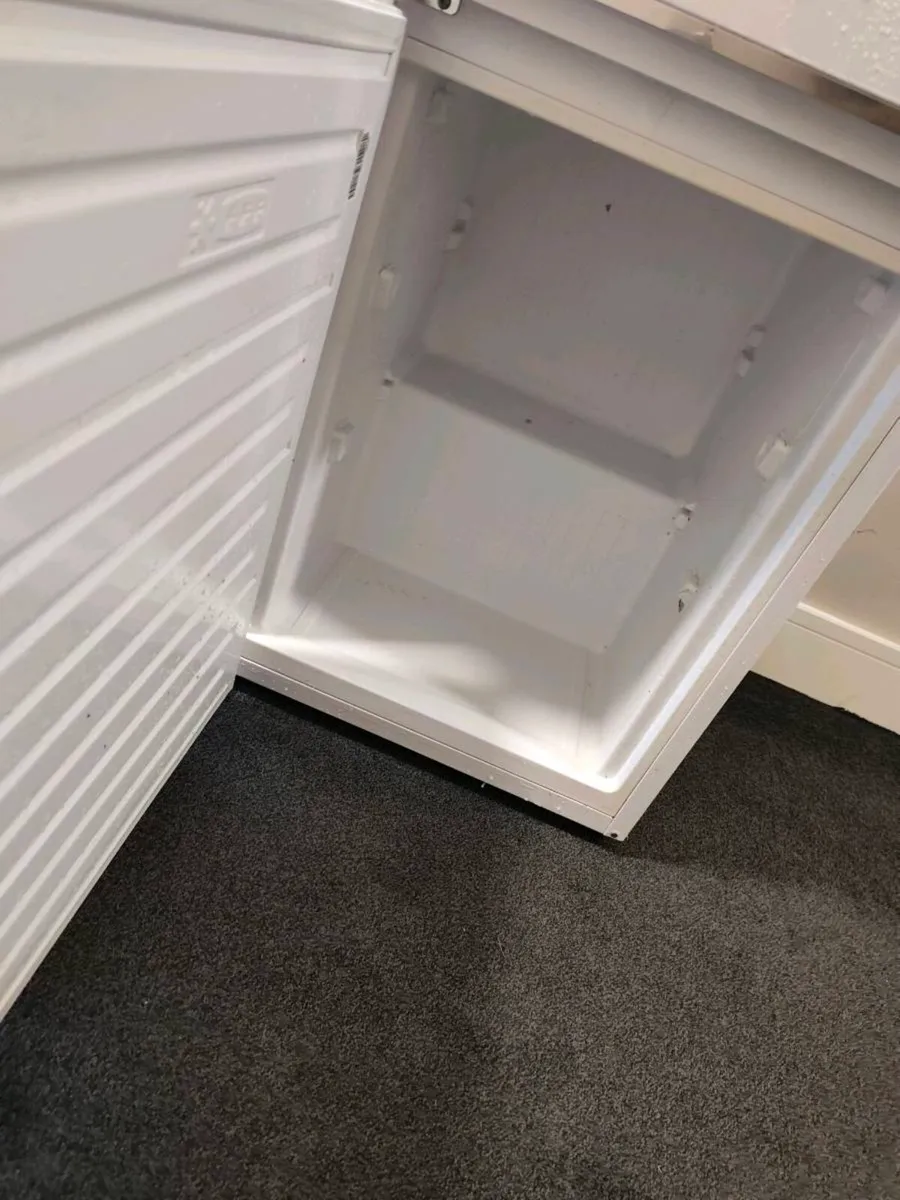Fridge freezer - Image 3