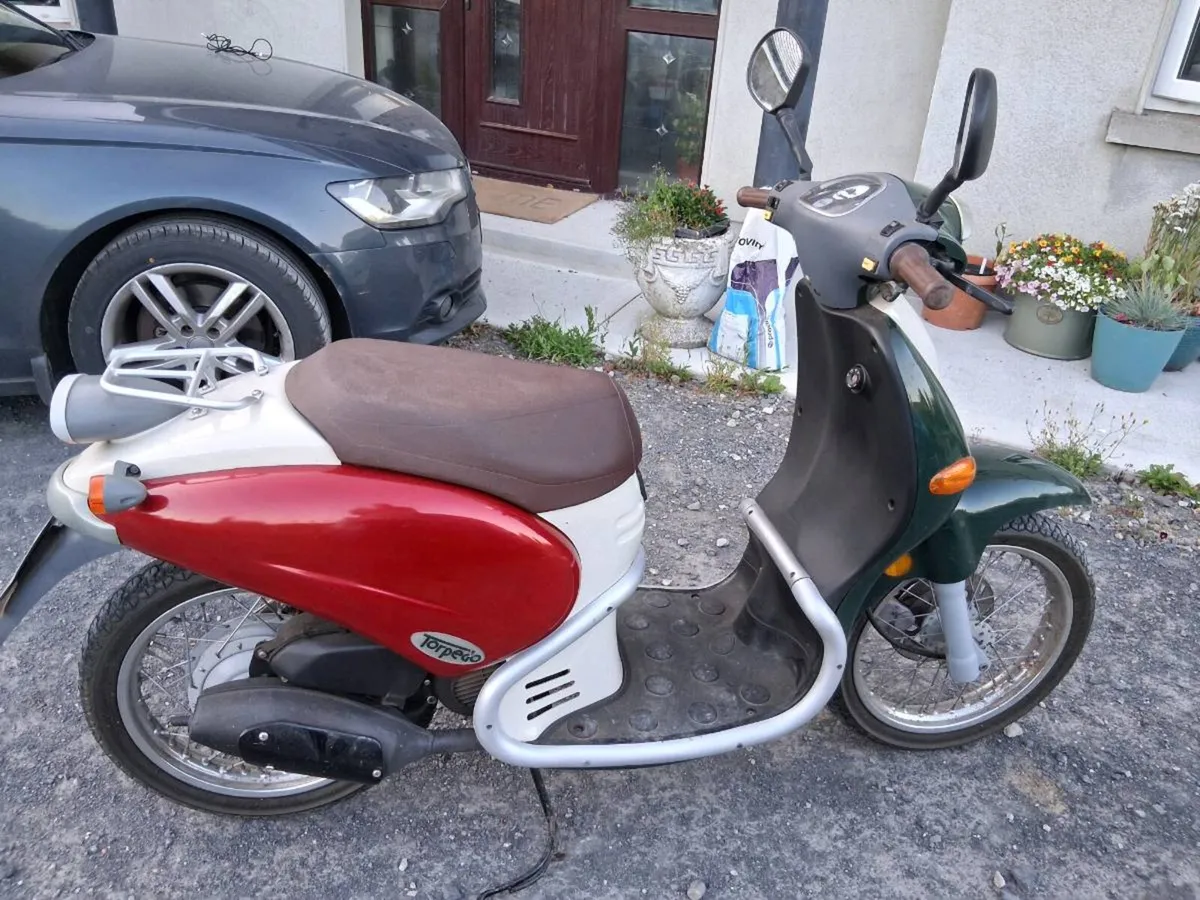 Iteljet Torpedo classic Scooter - Image 4