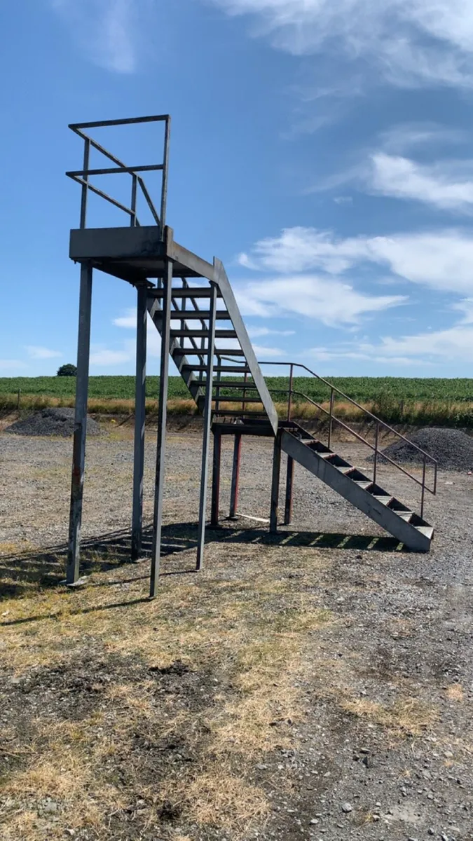Galvanised stairs - Image 3
