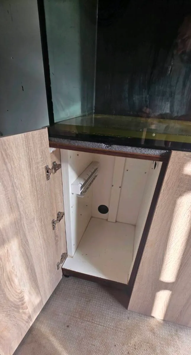 1000 liter tank - Image 4