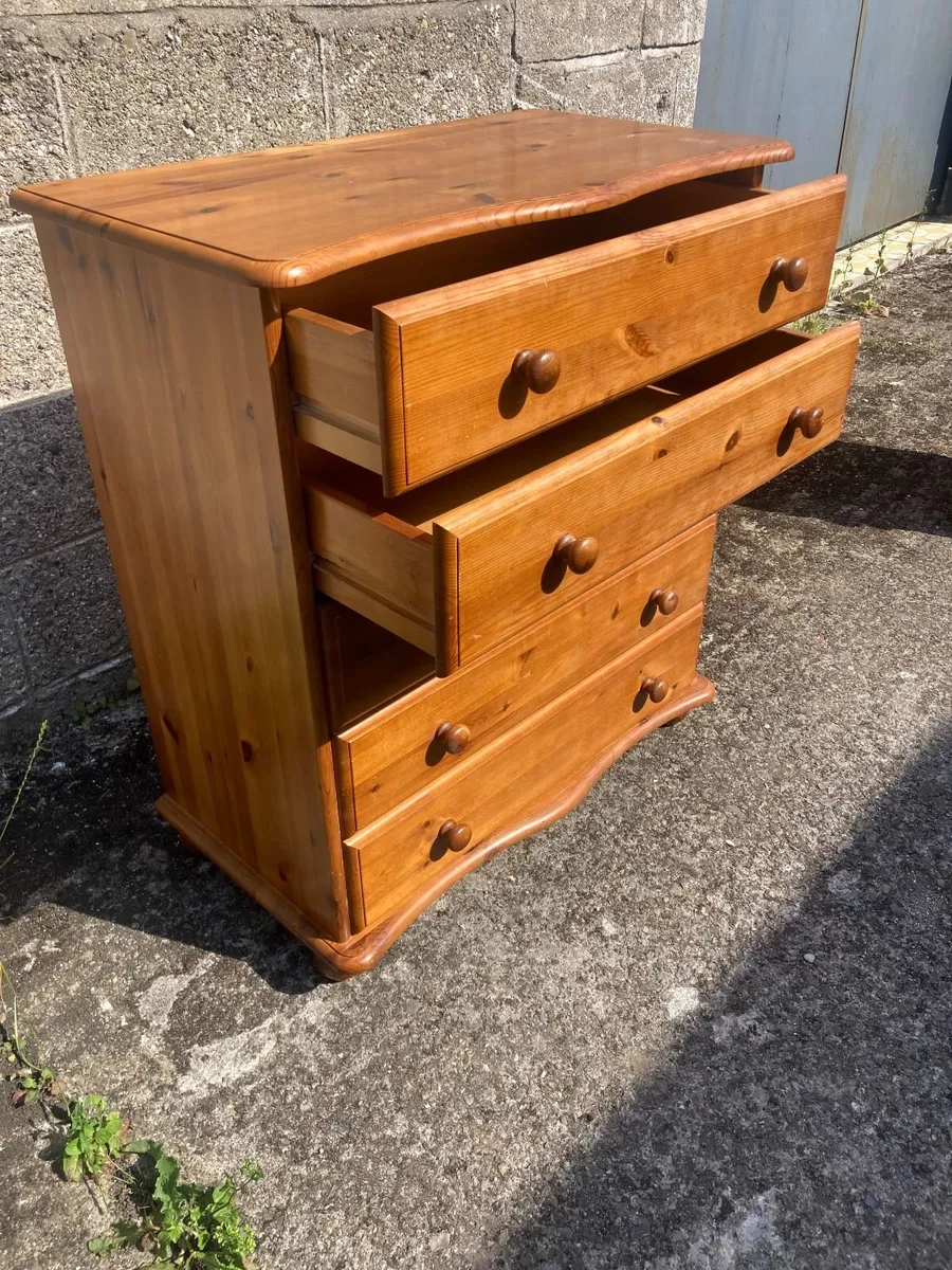 Chest of Drawers - Pine - Image 2