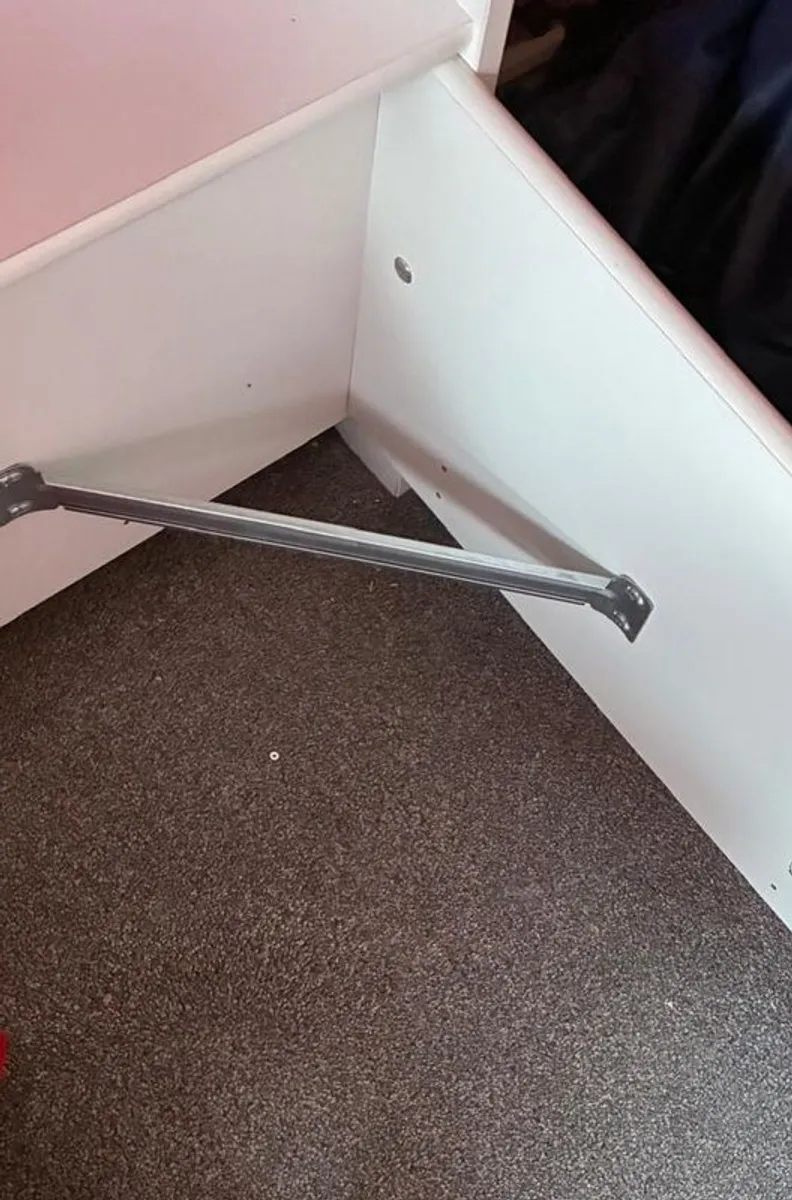 Bunk beds - Image 3