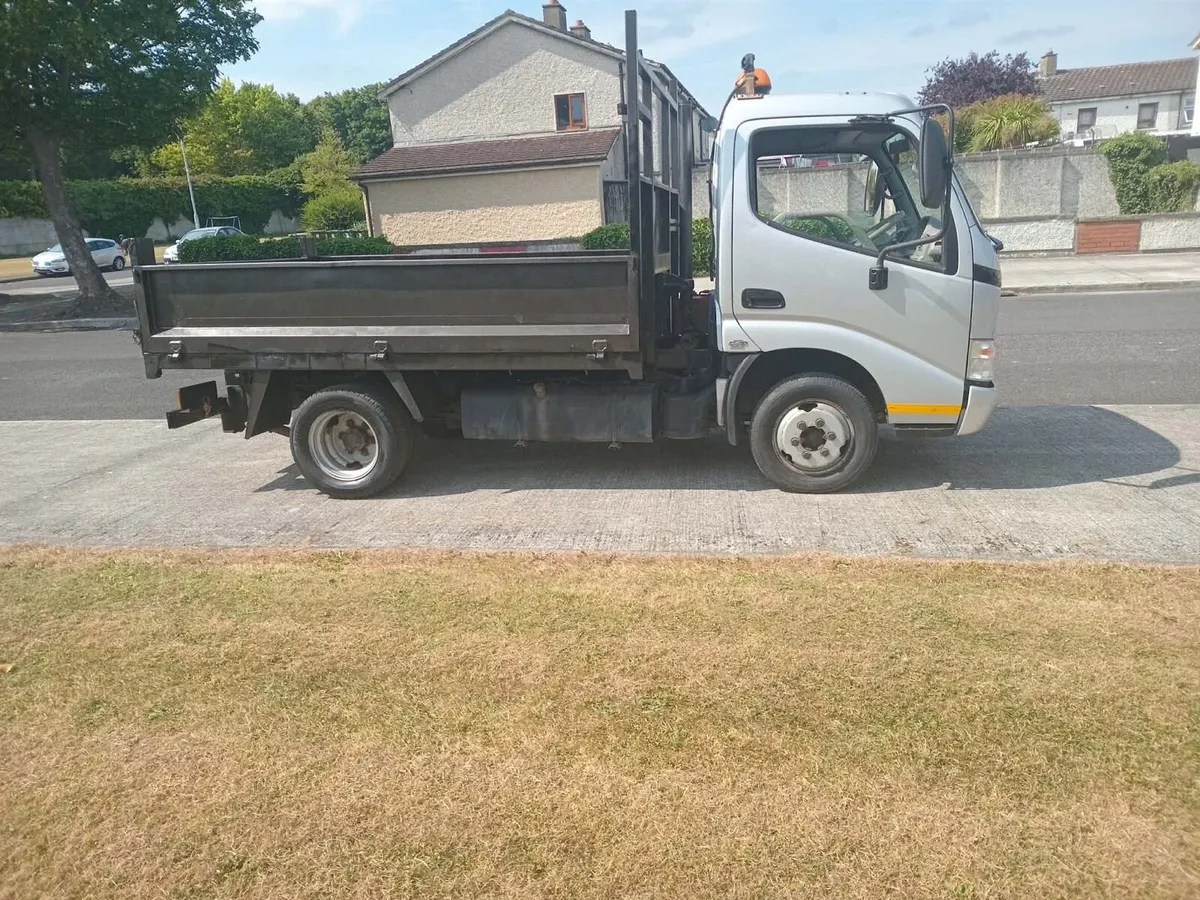 Dyna Toyota pick up - Image 2