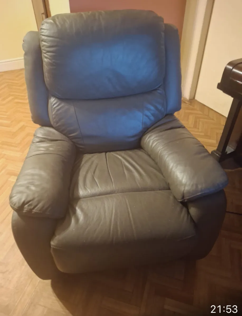 Electric chair. Perfect condition - Image 2