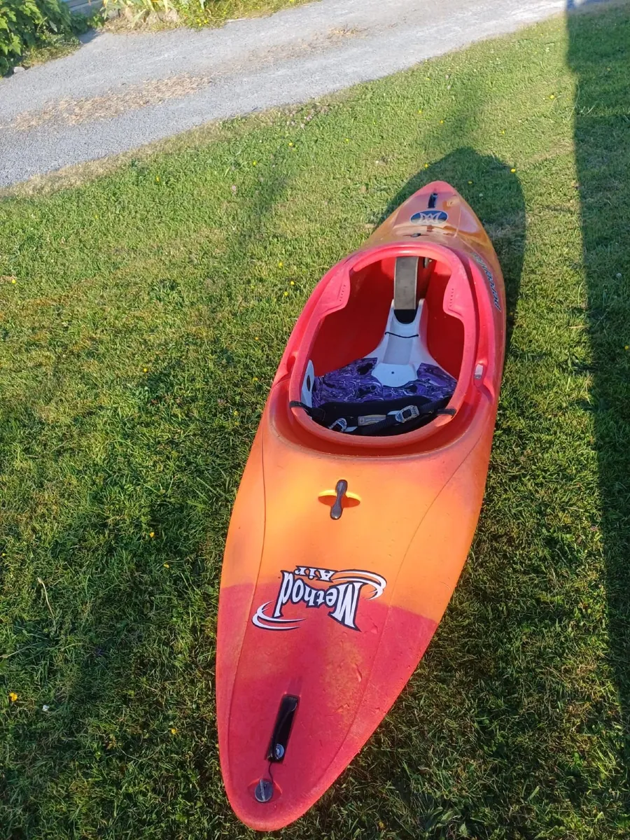Perception Kayak - Image 3