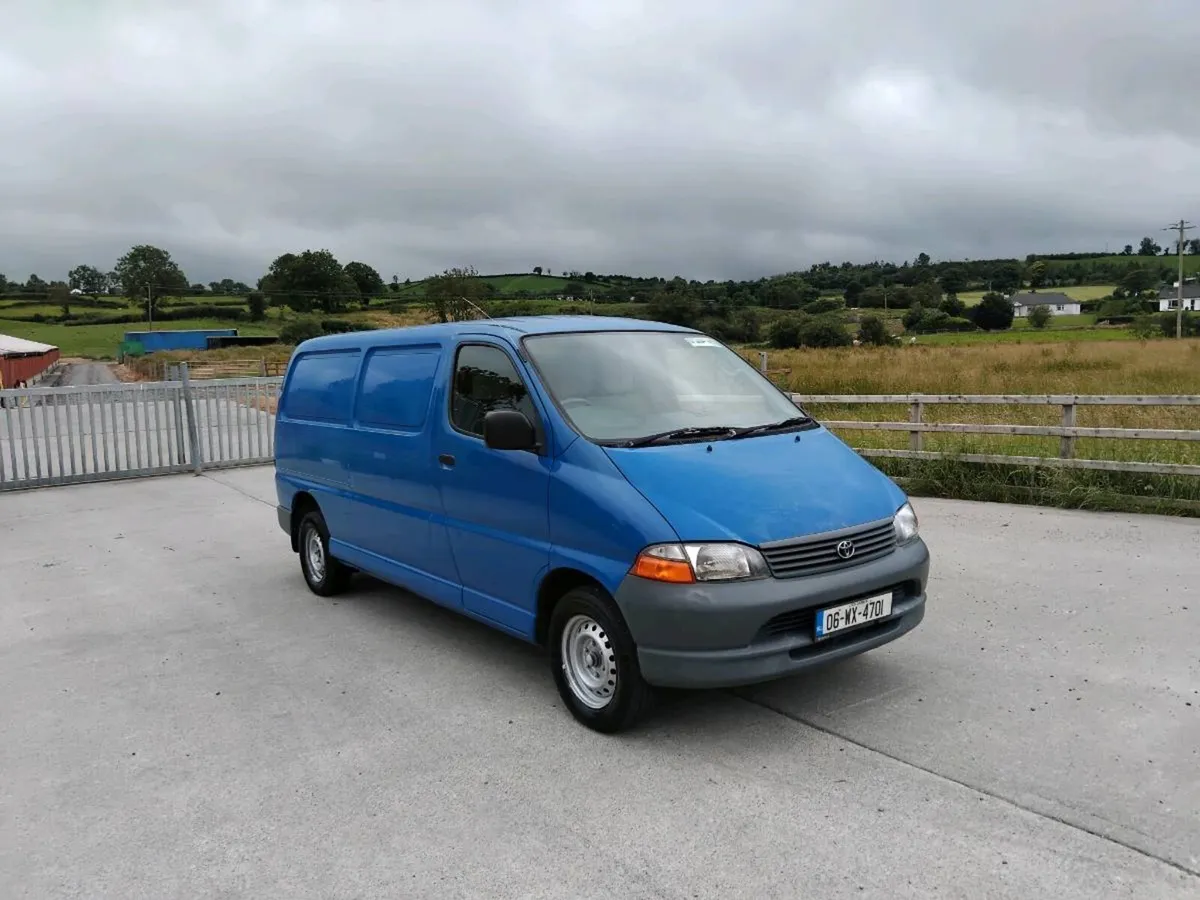 Cheap 2006 hiace cvrt 02/27 tax 09/26 - Image 2