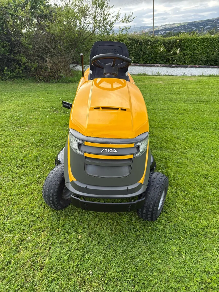 Stiga ride on mower - Image 3