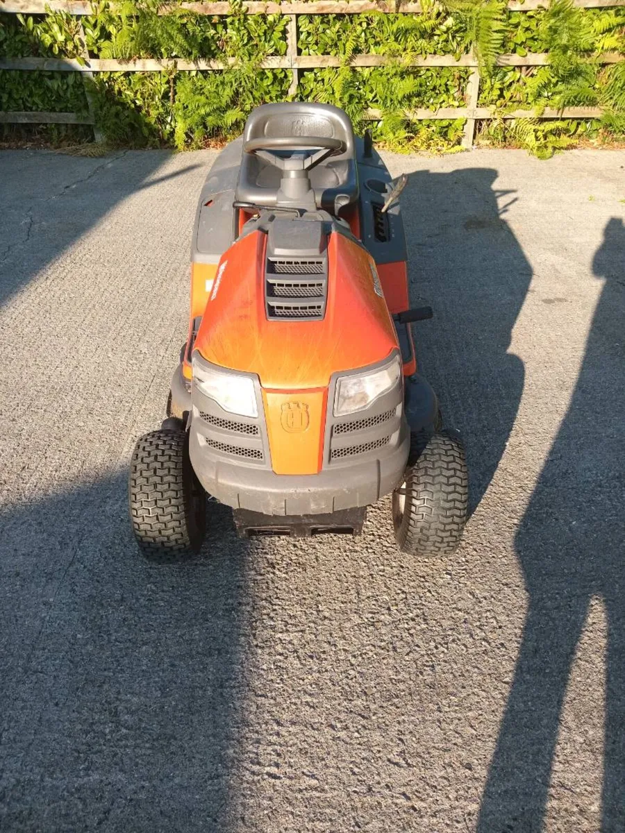 Lawnmower husqvarna 138 tor sale - Image 1