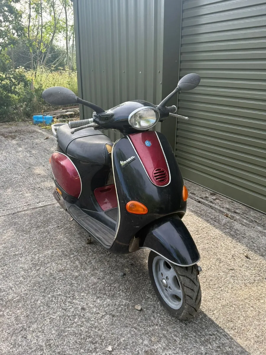 2000 Piaggio Vespa - Image 1