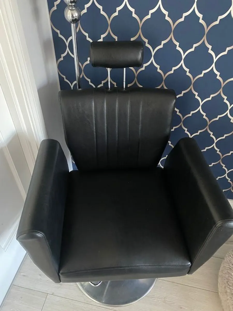 Barber chair - Image 3
