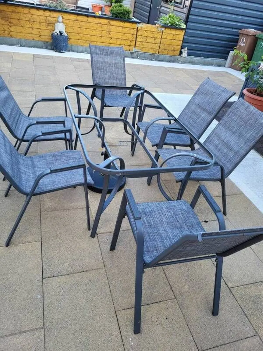 garden chairs