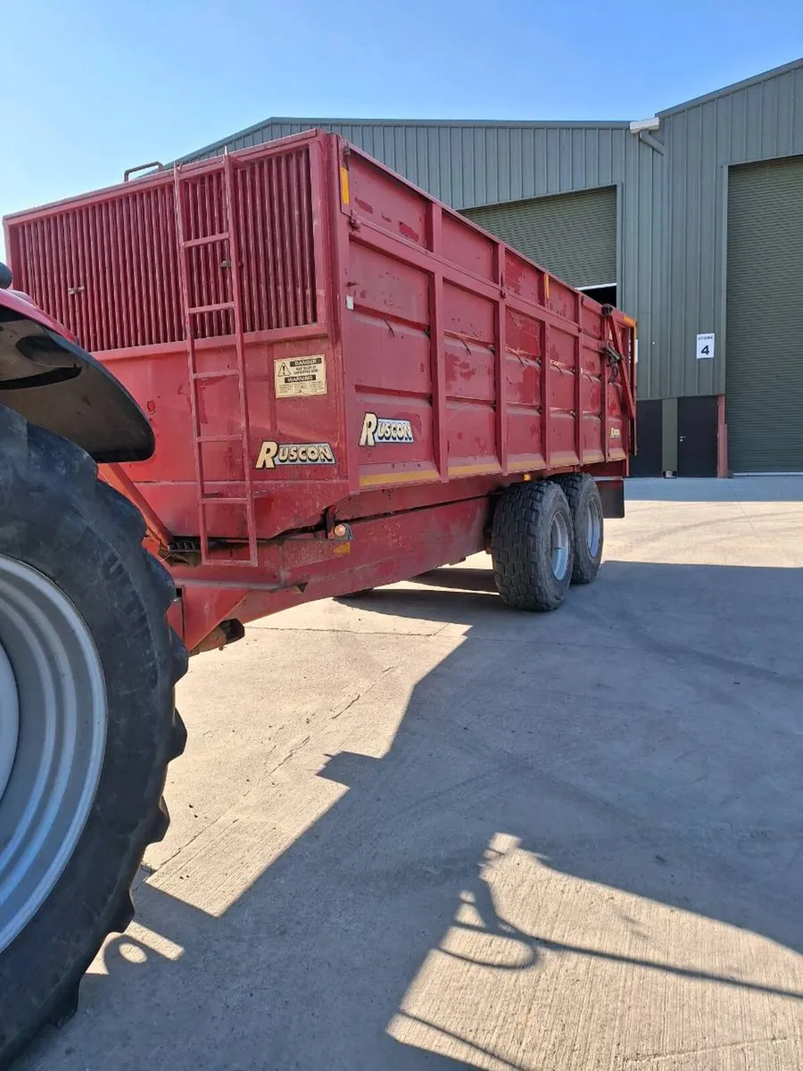 Grain trailer - Image 2