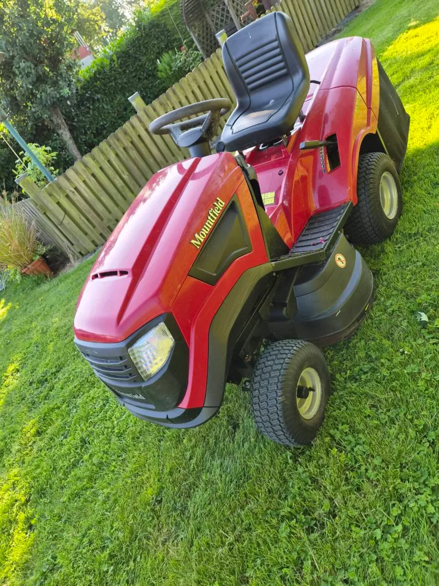 Ride on mower - Image 2