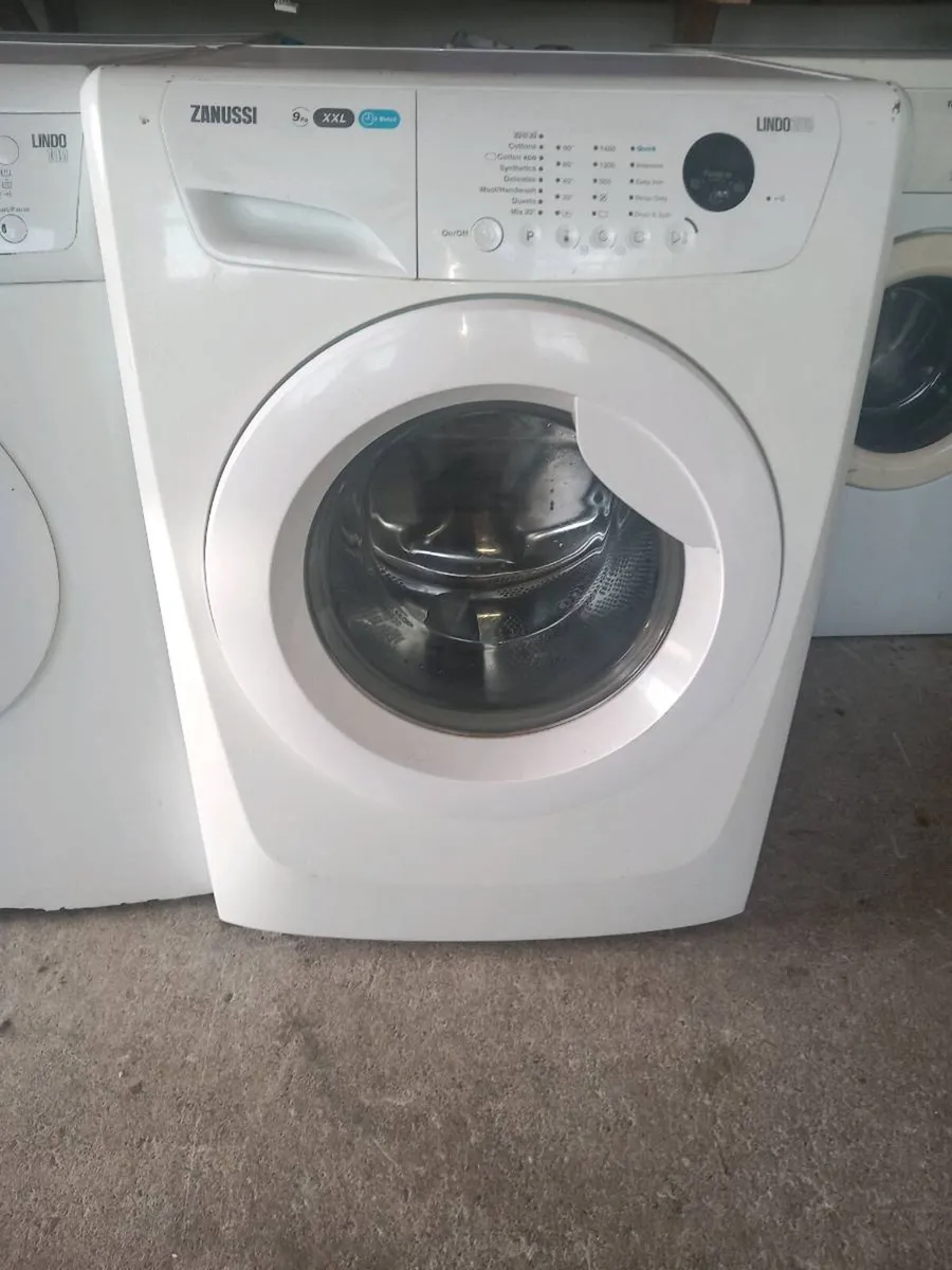 Zanussi 9kg washing machine 1400 spin - Image 1