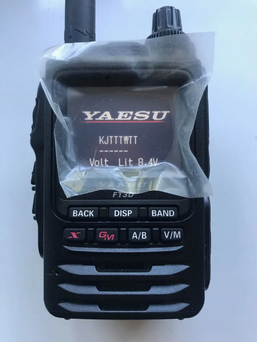 Yaesu FT3D Ham Radio - barely used - Image 1