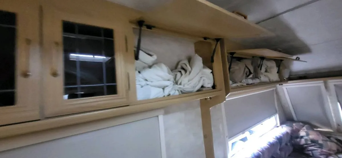 Touring caravan. - Image 2