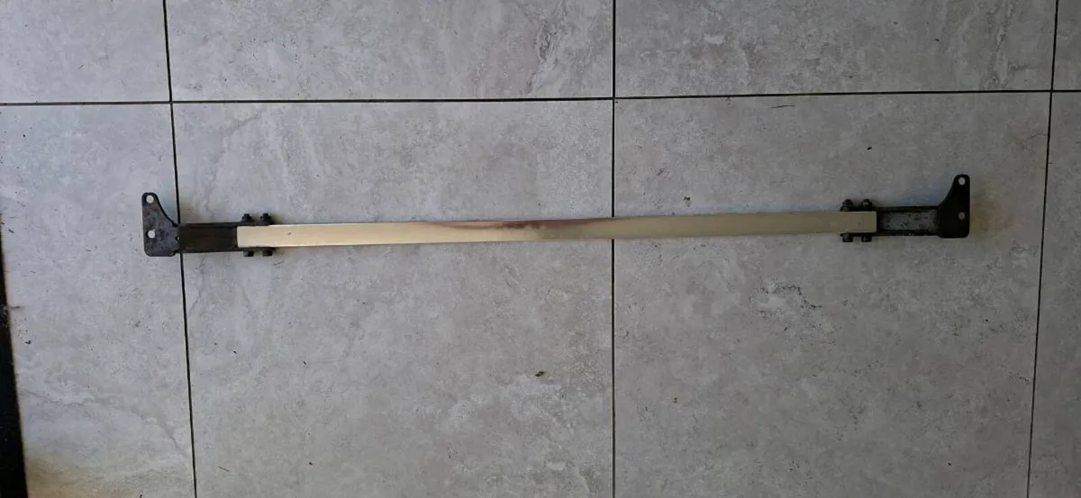 Integra type r strut - Image 4
