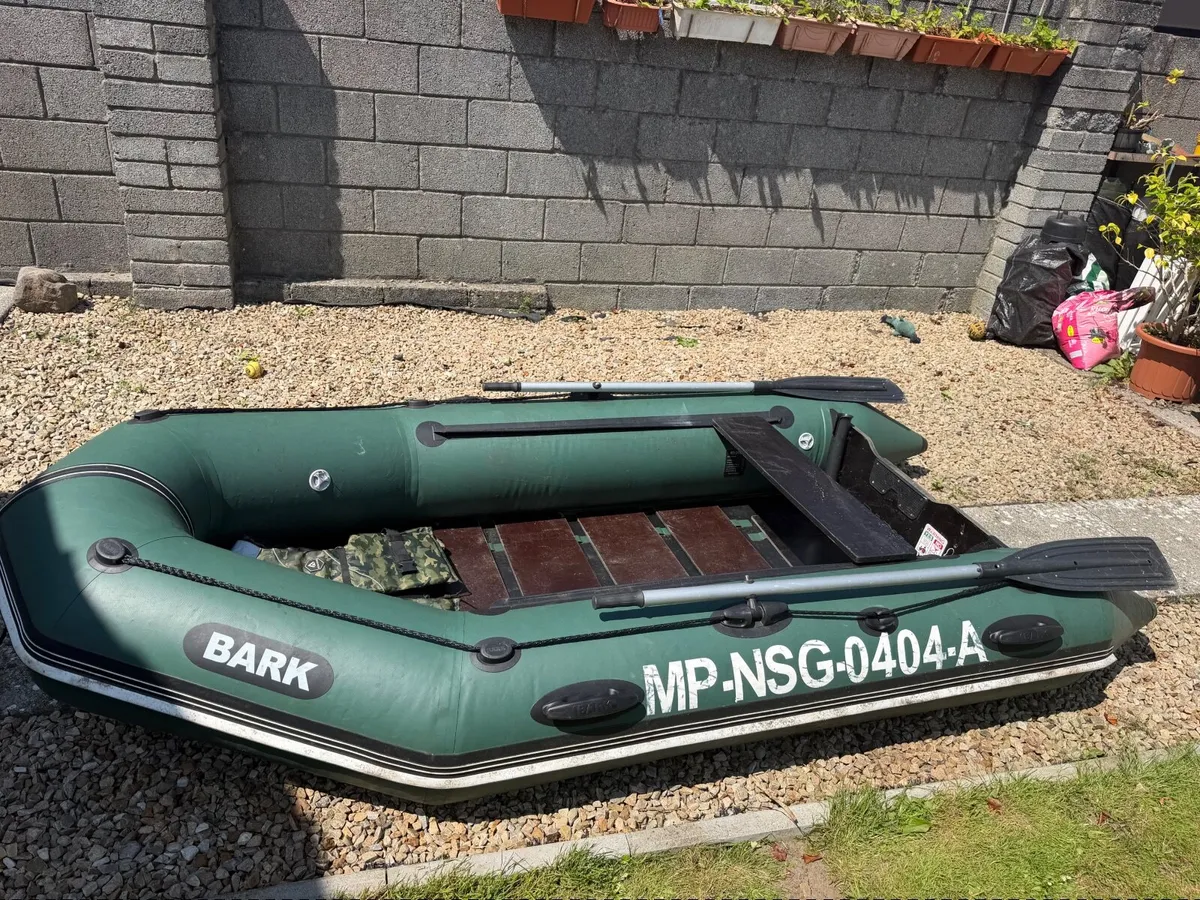 Inflatable boat - Image 4