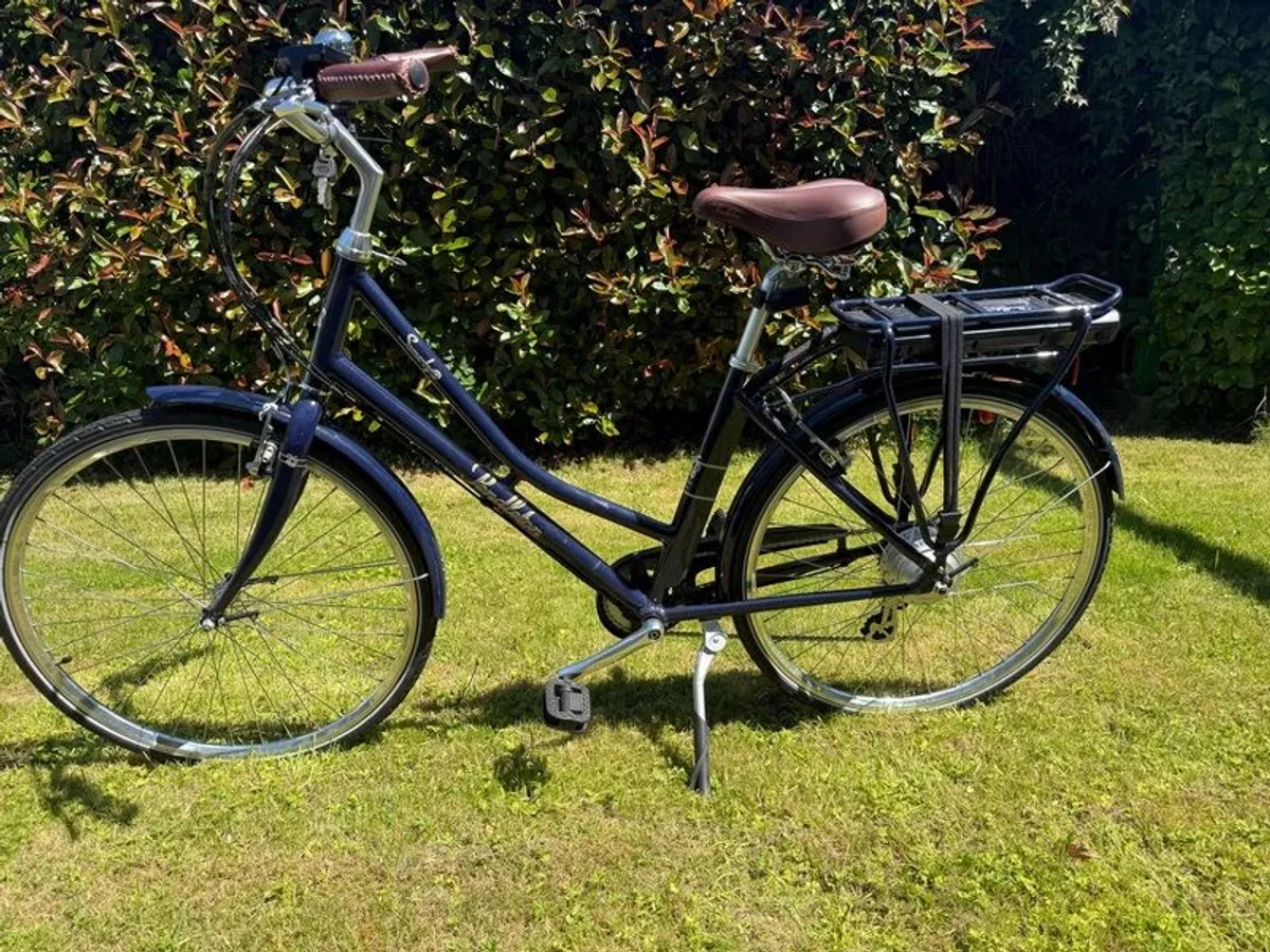 Pendleton Somerby Electric Hybrid Bike - Midnight Blue - M Frame - Image 1