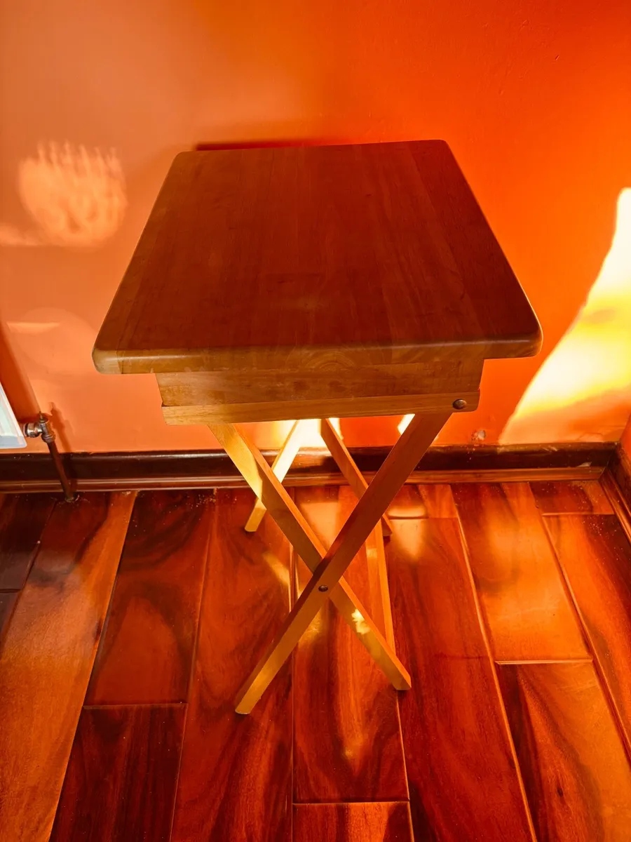 Foldable side table - Image 2