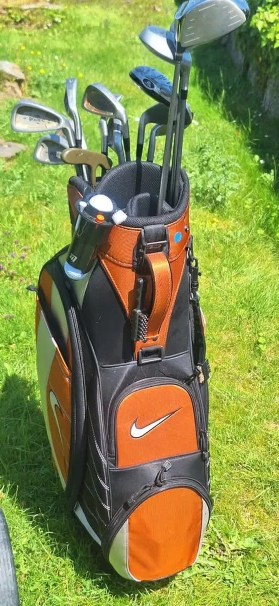 Complete Right-Handed Mizuno Golf Set with Nike Ba - Image 2