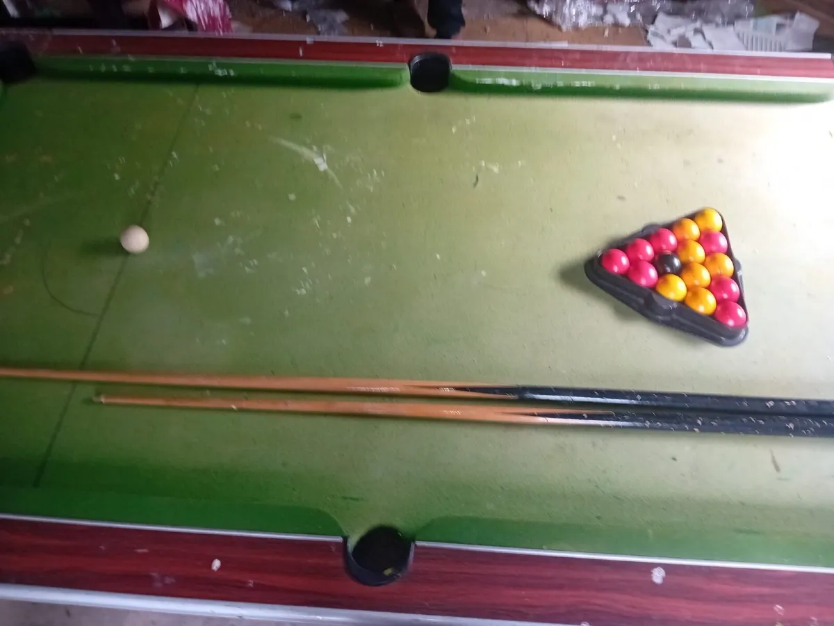 Pool table - Image 4