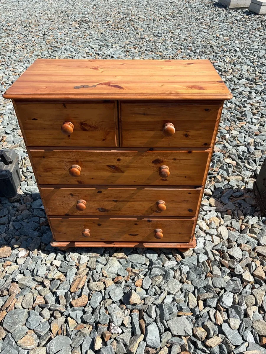 pine chest of drawers - Image 2