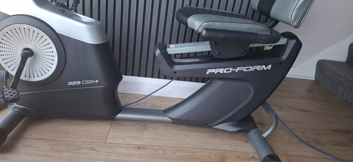 Exercise bike - Image 4