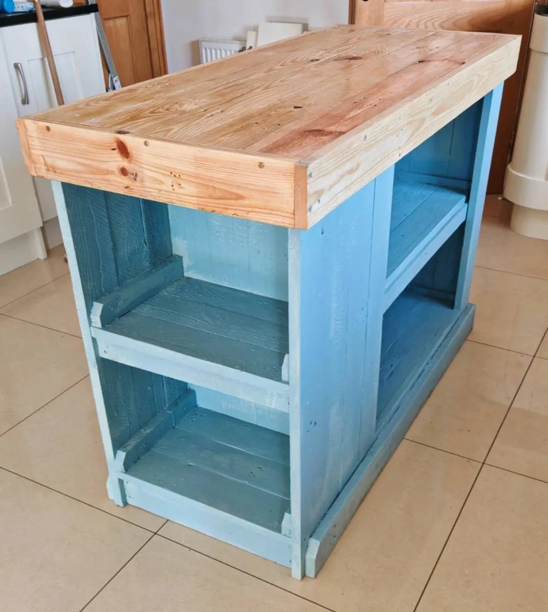 Rustic space saver island - Image 2