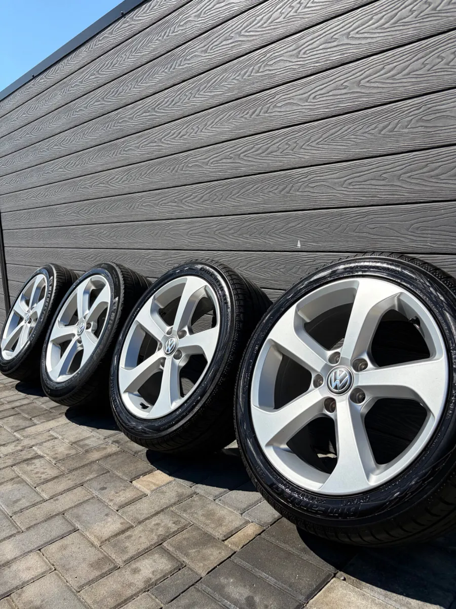 17” GENUINE VOLKSWAGEN GOLF GTI ALLOY WHEELS&TYRES - Image 1