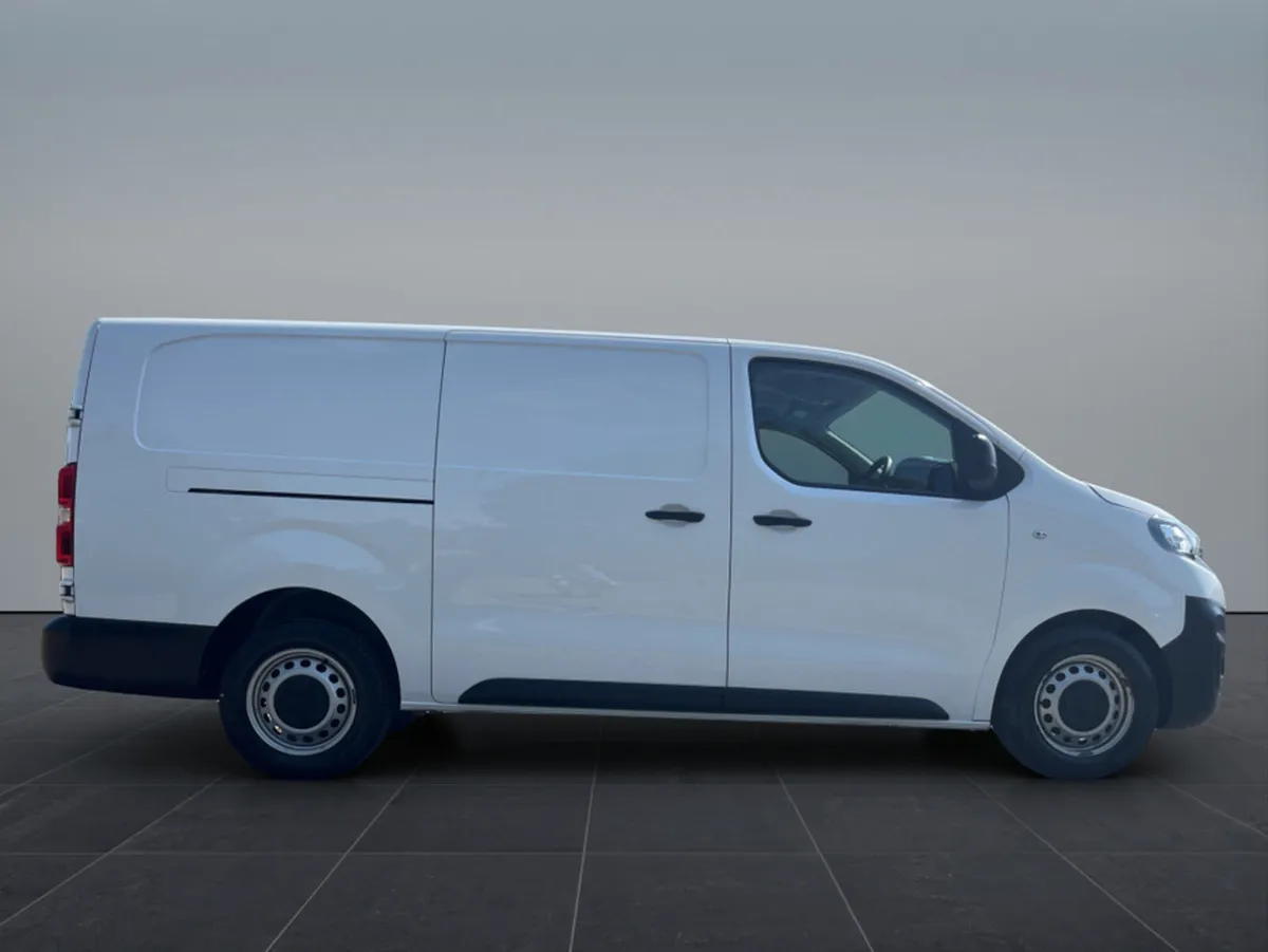 Peugeot Expert ACTIVE LONG 2.0 BLUE HD HDI 140 4 - Image 4