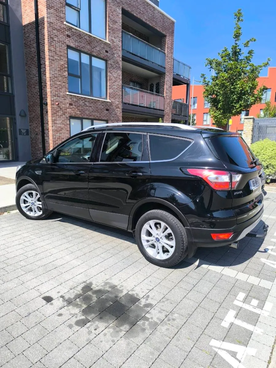 Ford Kuga Crew Cab - Image 3