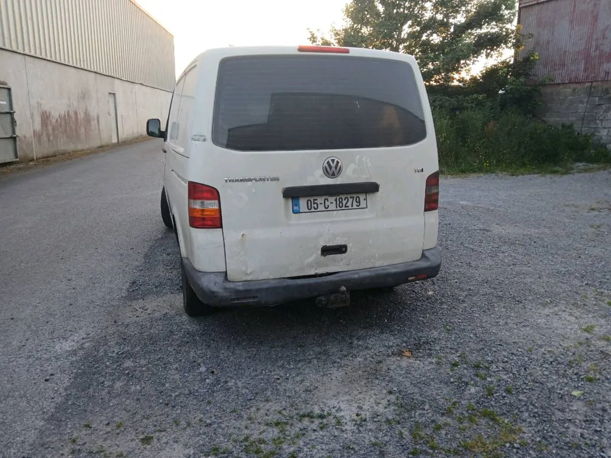 2005 Transporter Van - Image 3
