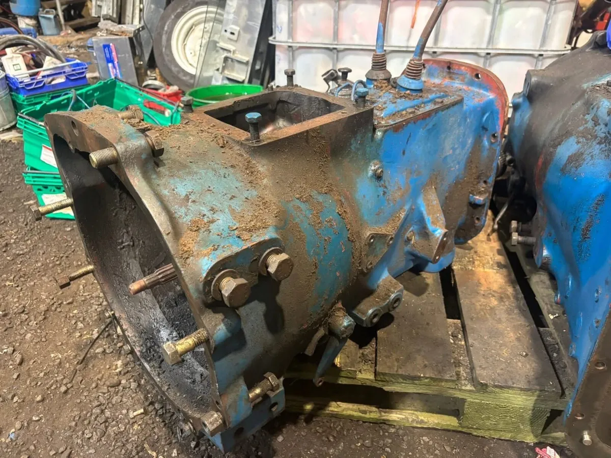 Ford Tractor - Image 4