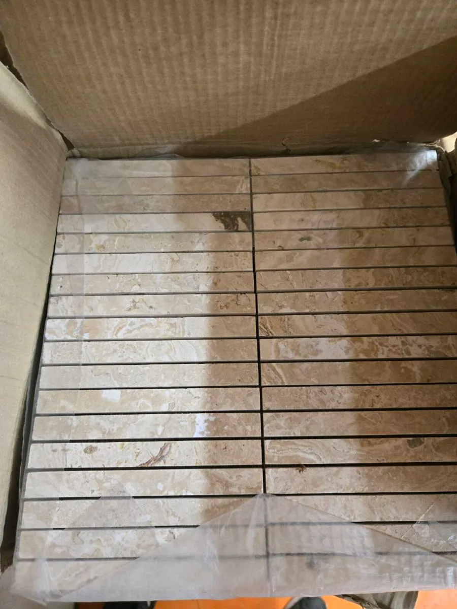 Tiles mosaic travertine - Image 1