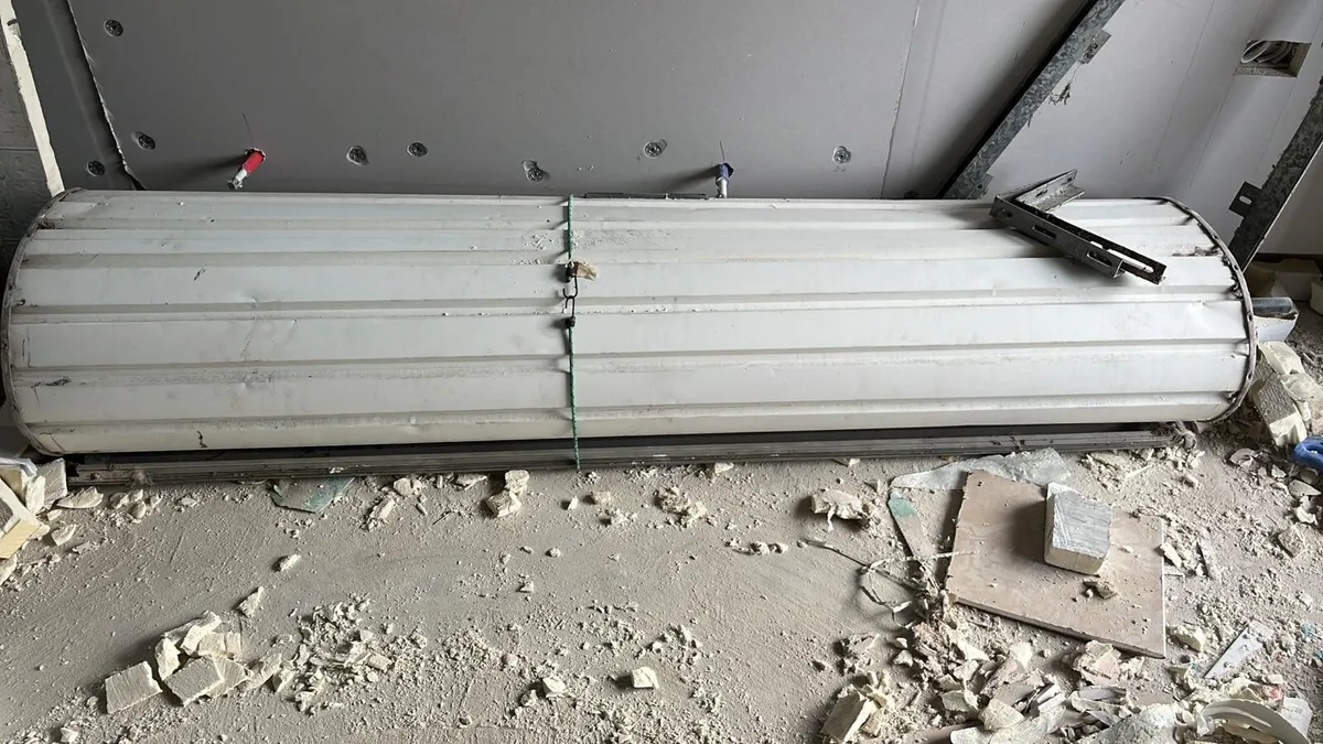 Roller Door - Image 3