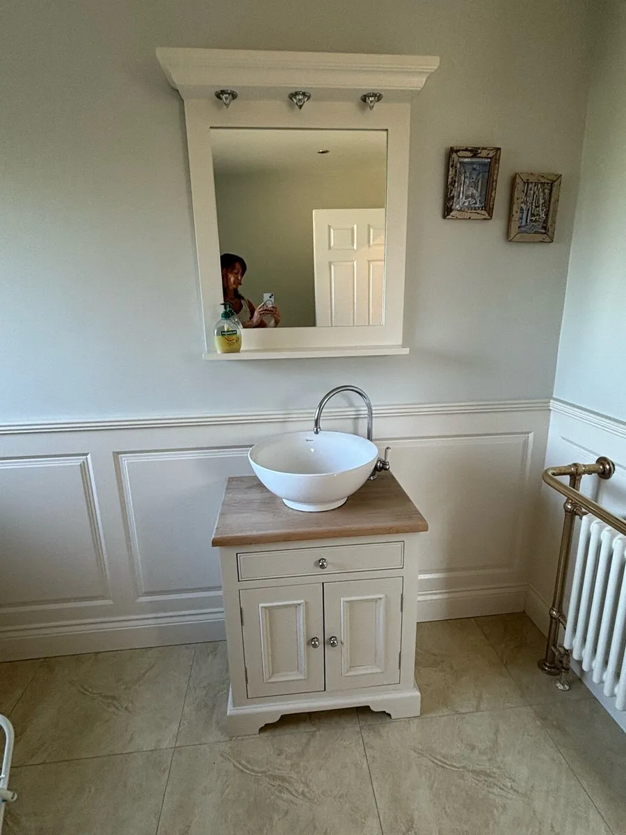 Free Standing Bath and neptune sink unit, mirror - Image 3