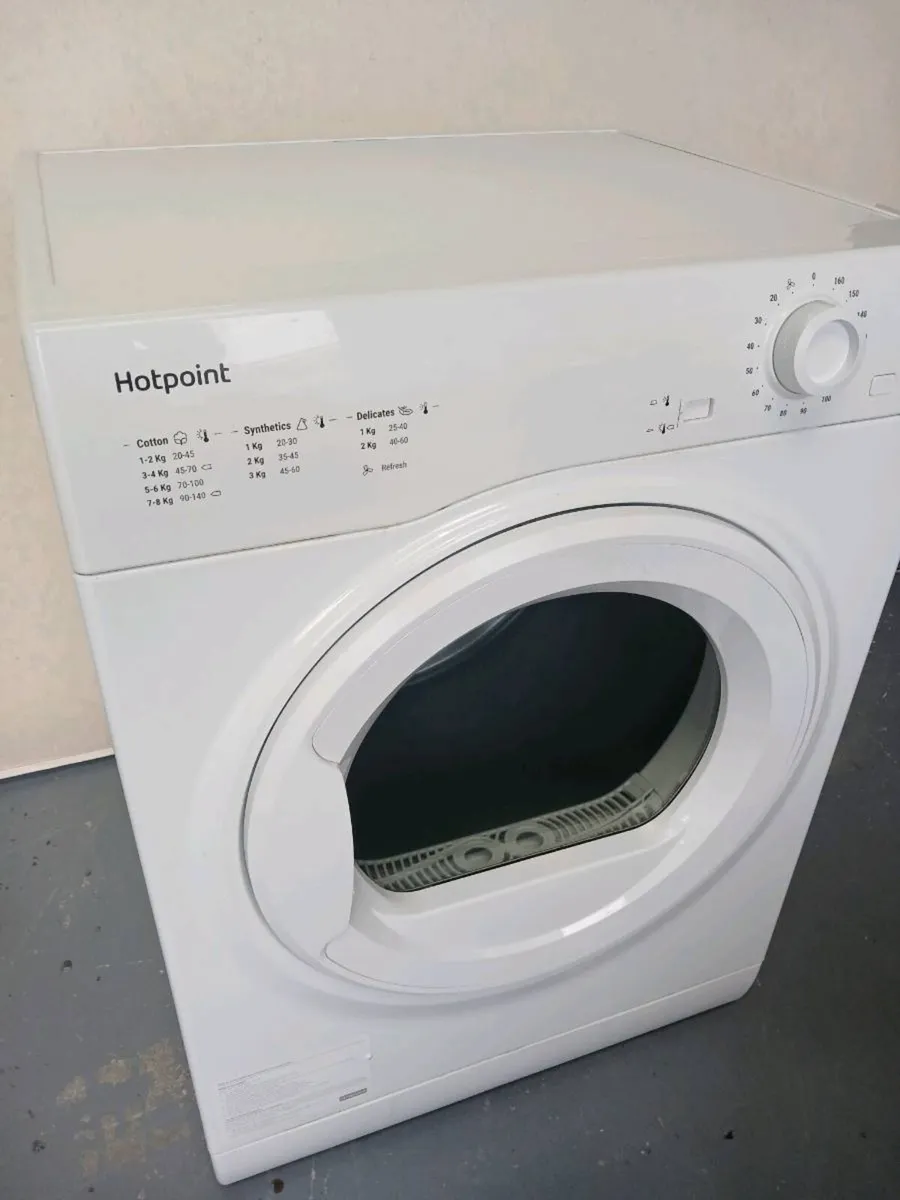 Hotpoint 8kg VENTED tumble dryer - Image 1