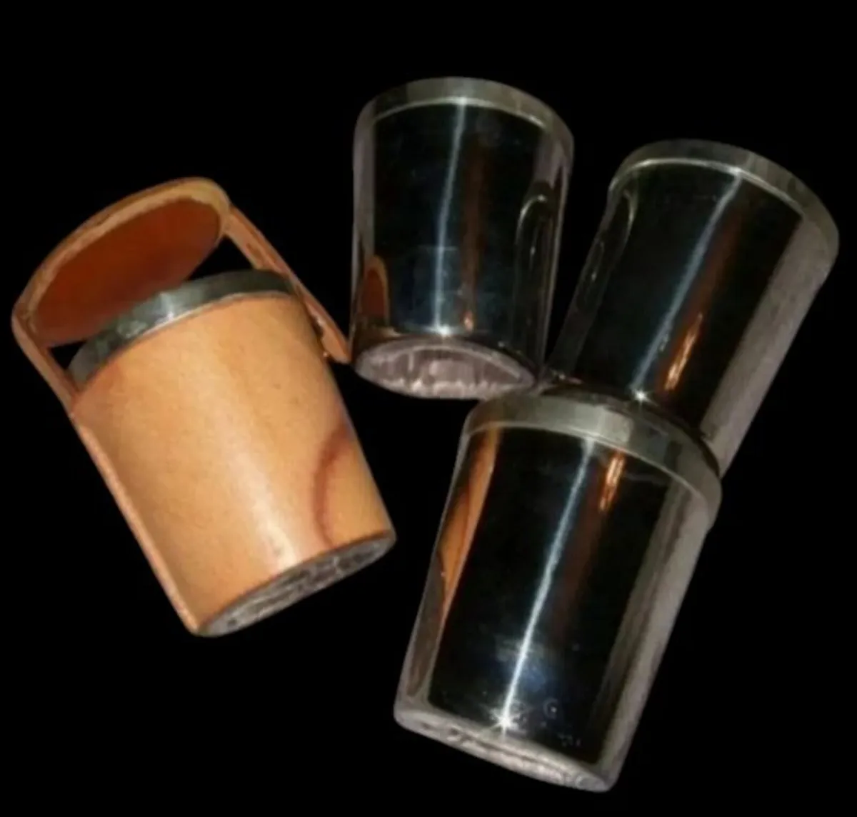 Vintage Harrods Stirrup Cups / Leather - Image 3
