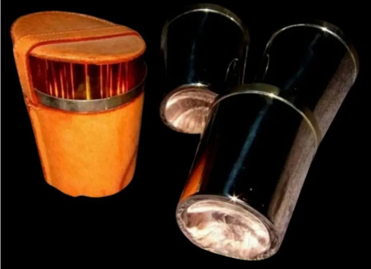 Vintage Harrods Stirrup Cups / Leather - Image 4