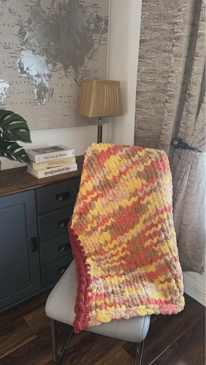 Hand knitted blankets - Image 1