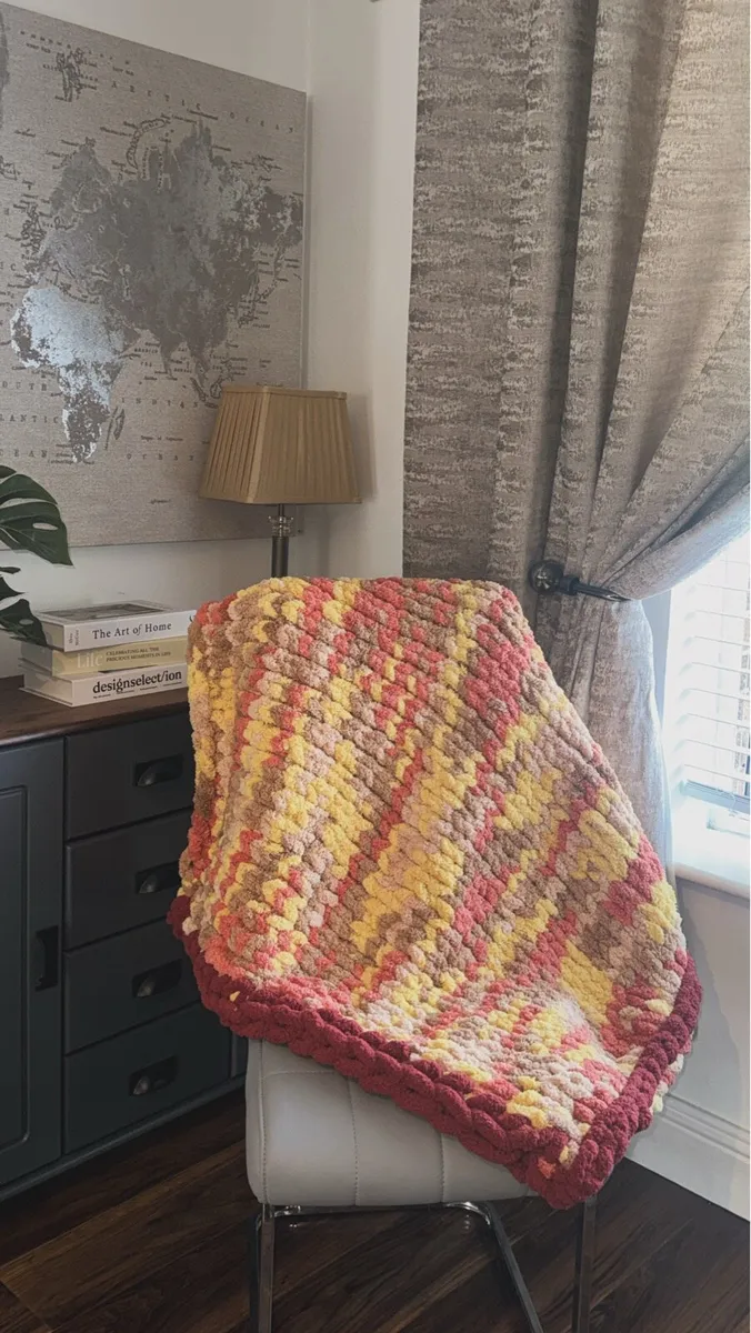 Hand knitted blankets - Image 2