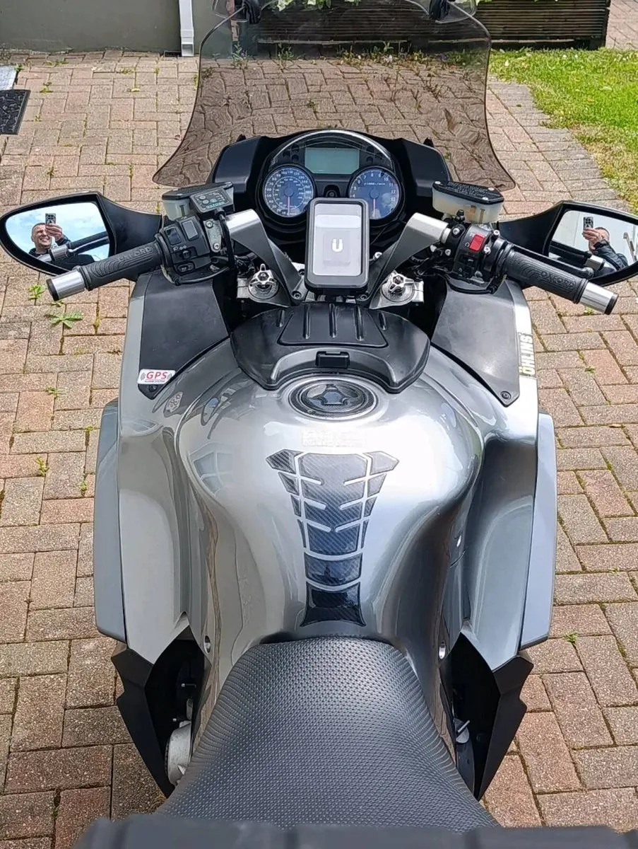 Kawasaki gtr 1400 - Image 2