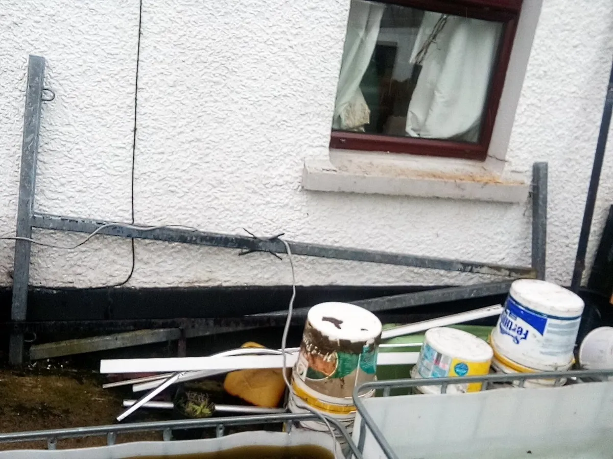 galvinised clothes line poles, new never used - Image 2