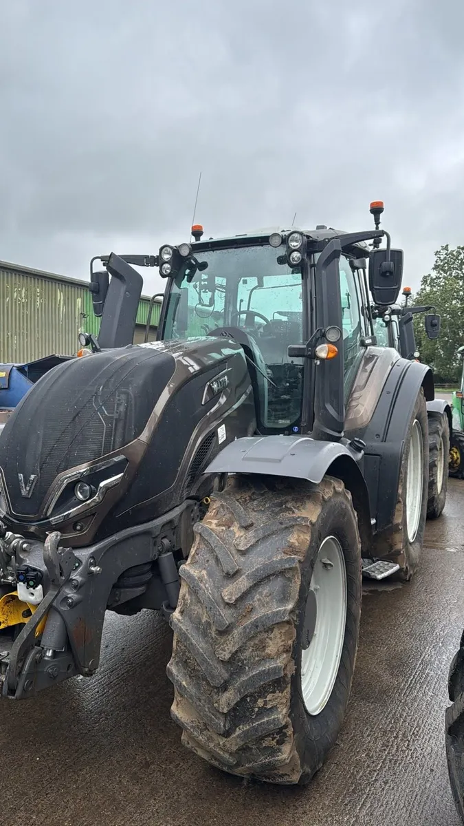 2024 valtra t235 active - Image 1