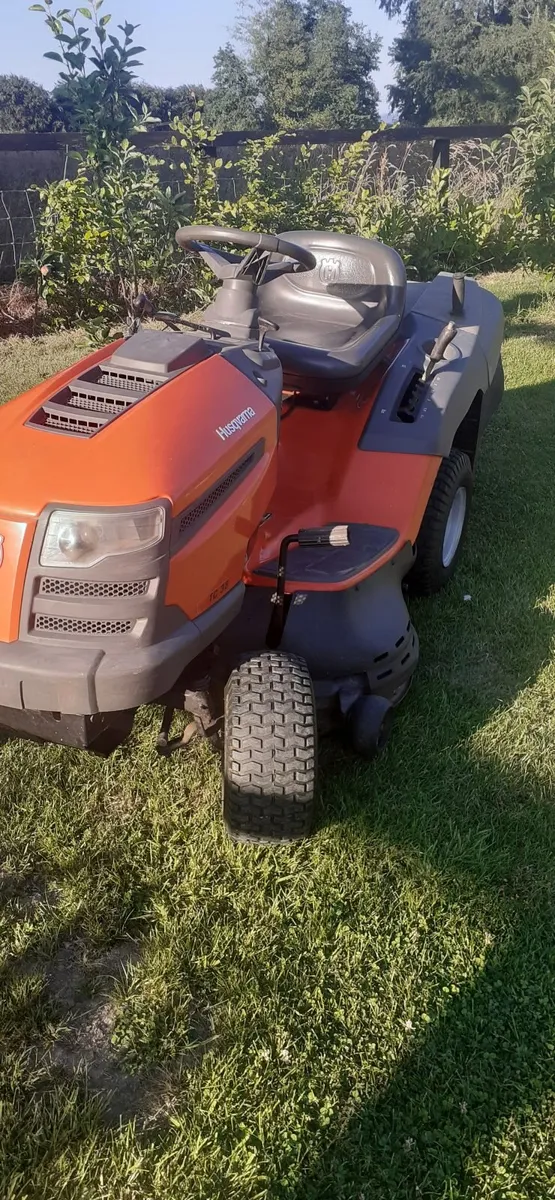 Husqvarna TC38 ride on mower - Image 1