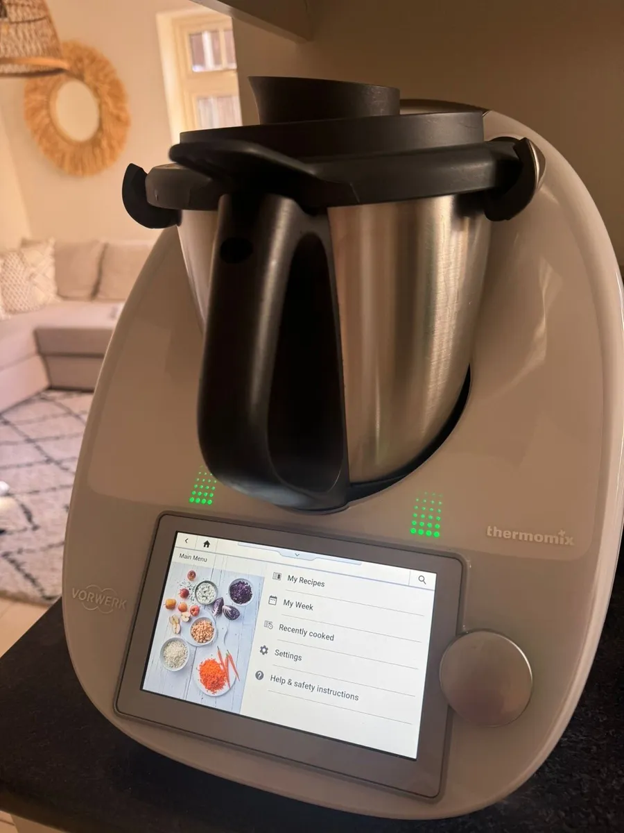 Thermomix TM6 with extra bowl and FREE carrier bag - Image 1