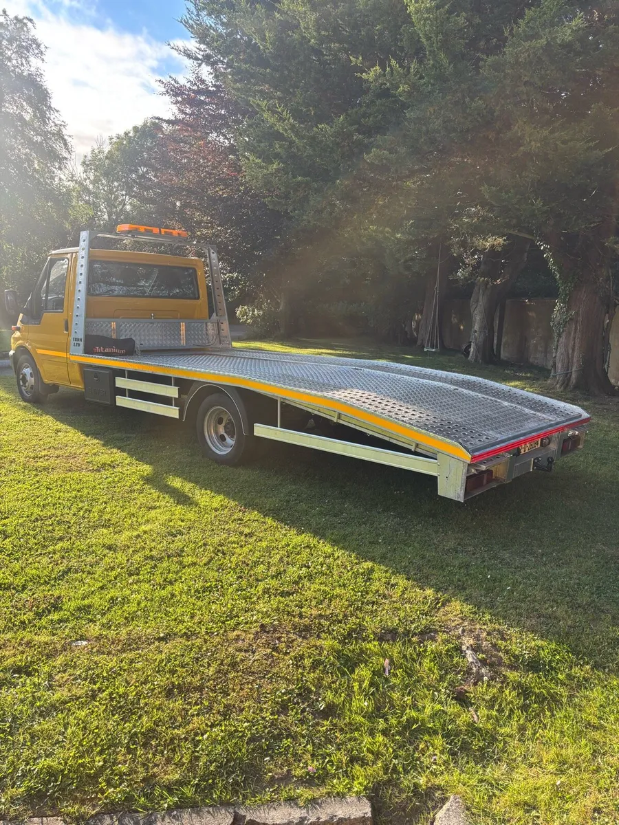 Ford transit recovery truck - Image 3